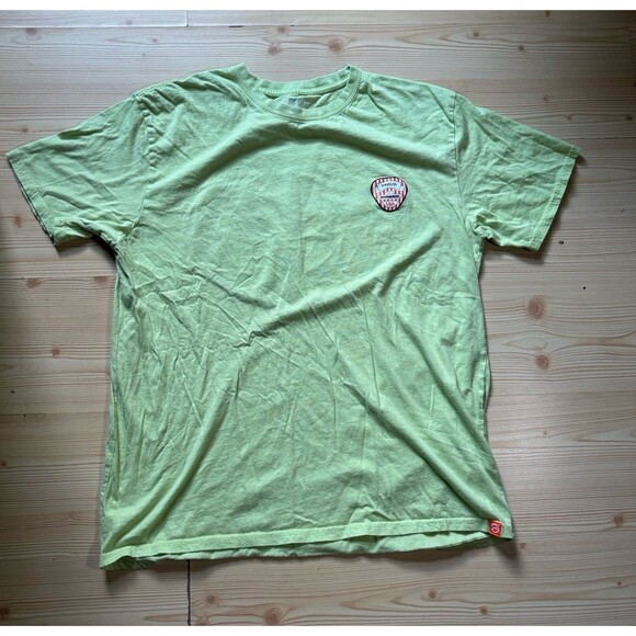 Whataburger x Magellan Shirt Mens XL Green Short Sleeve Fresh Water Fresh Food - Picture 3 of 5